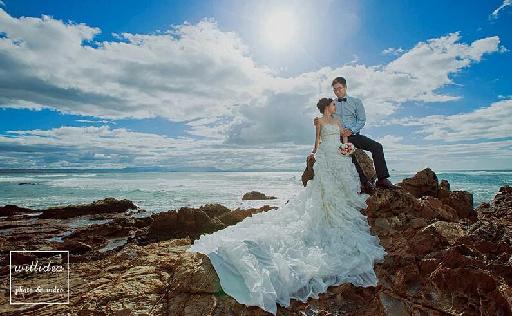 Pre wedding photographer gold coast brisbane